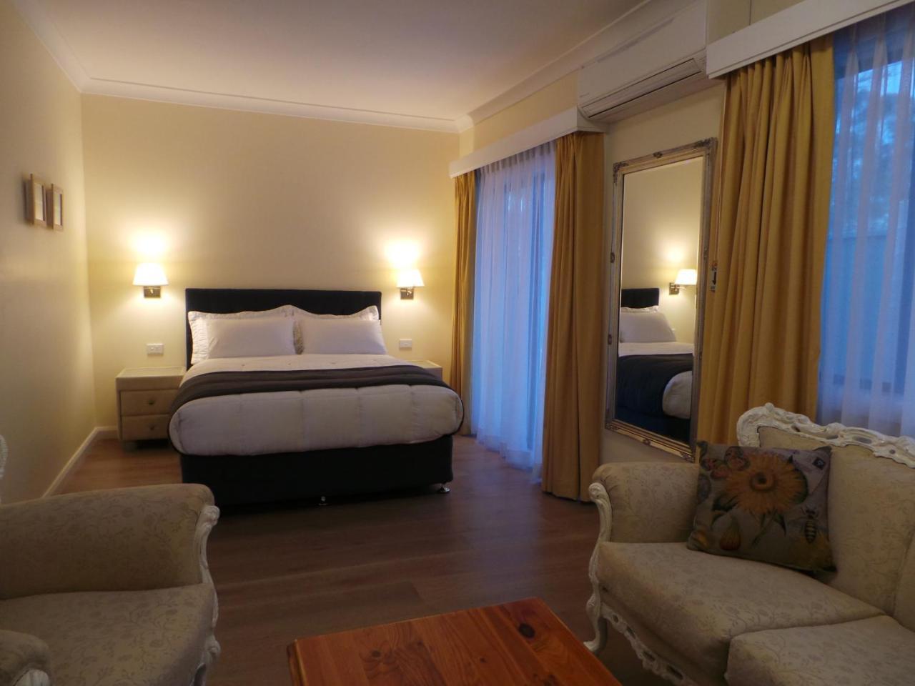Colin'S Garden Apartment Bomaderry Bagian luar foto